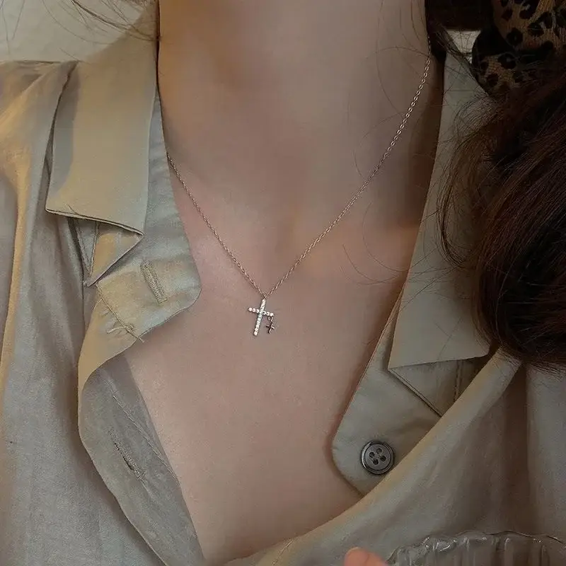 Zircon Cross Necklace Women's All-match Simple High-end Niche Design Necklace Women's Color-free Titanium Steel Clavicle